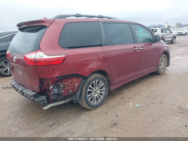 5TDYZ3DC5KS971445 Toyota Sienna Xle Premium 8 Passenger
