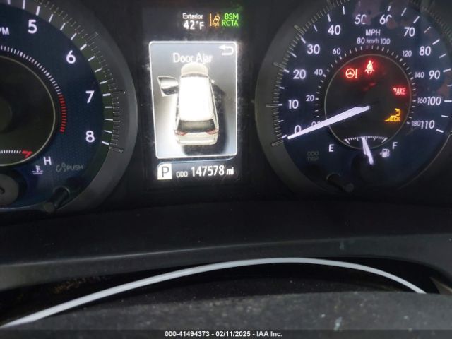 5TDYZ3DC5KS971445 Toyota Sienna Xle Premium 8 Passenger