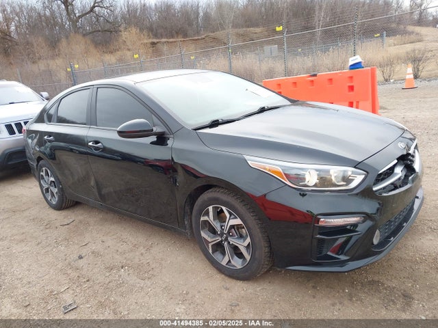 3KPF24AD4ME297915 KIA Forte Lxs