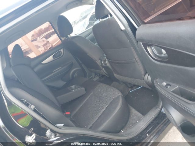 JN1BJ1CR3KW628773 Nissan Rogue Sport S