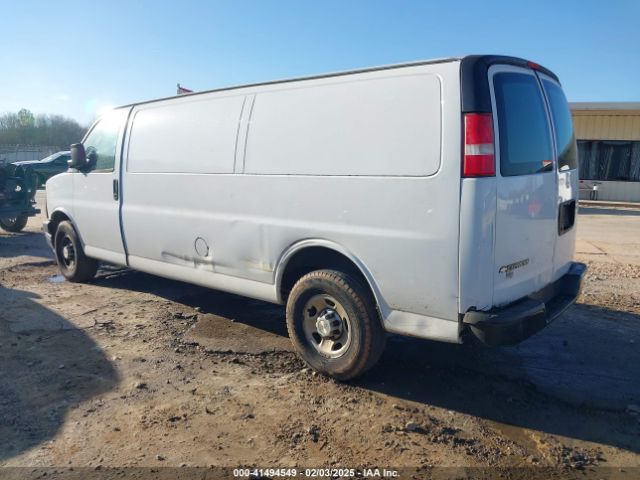 1GCWGBFF0H1109366 Chevrolet Express 2500 Work Van