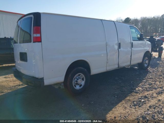 1GCWGBFF0H1109366 Chevrolet Express 2500 Work Van