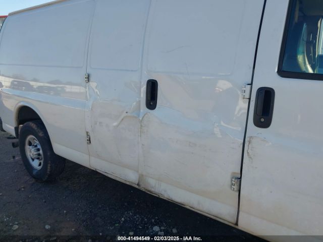 1GCWGBFF0H1109366 Chevrolet Express 2500 Work Van