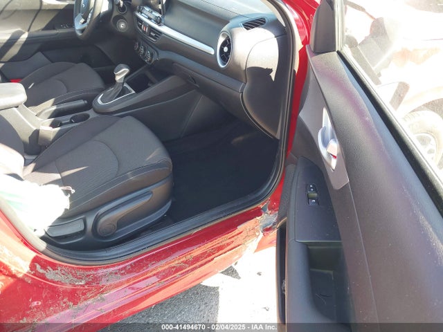 3KPF24AD9RE705719 KIA Forte Lxs