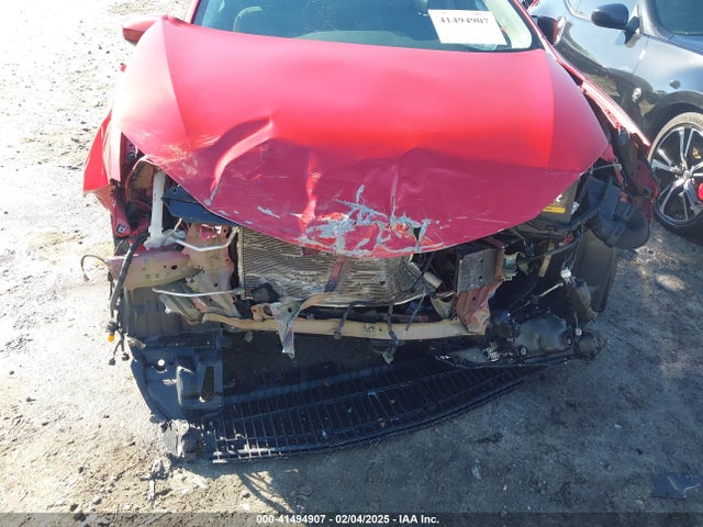 Toyota COROLLA LE 2018 5YFBURHE3JP748153 Image 6