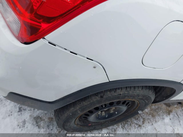 Chevrolet TRAX LS 2018 KL7CJKSB5JB622813 Image 18