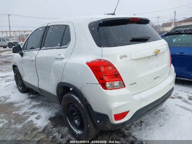 Chevrolet TRAX LS 2018 KL7CJKSB5JB622813 Image 3