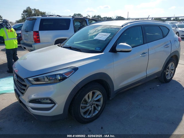 Hyundai Tucson Eco 2016 KM8J3CA26GU128366 Image 2