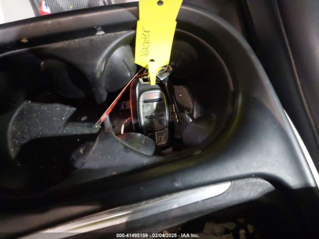 2C4RC1DG4MR528020 Chrysler Voyager Lxi