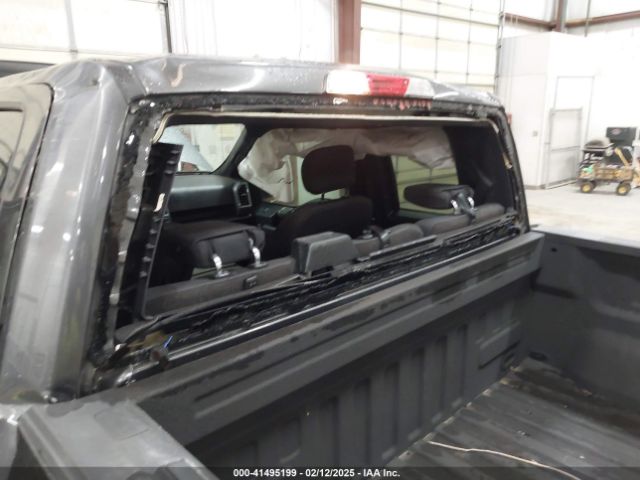 1FTFX1E50JKG05240 Ford F-150 Xlt