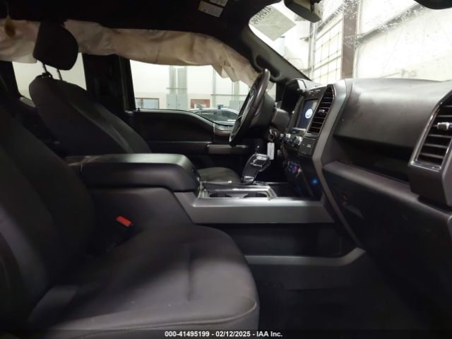 1FTFX1E50JKG05240 Ford F-150 Xlt