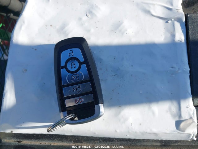 Ford Fusion Titanium 2017 3FA6P0K91HR131697 Image 11