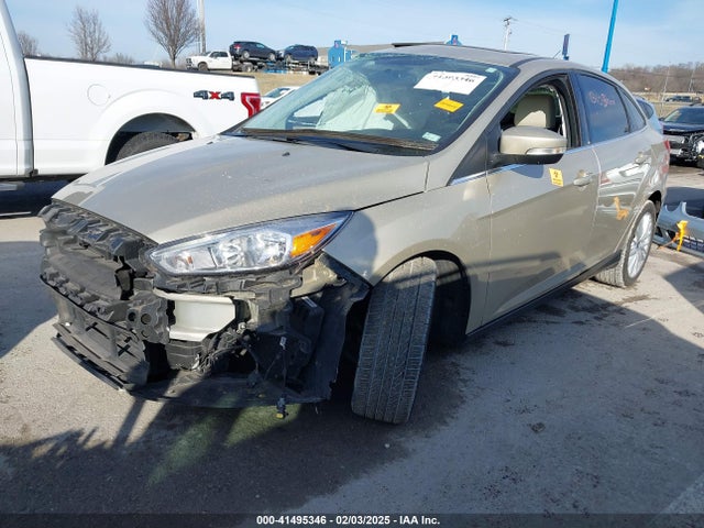 1FADP3J29JL244363 Ford Focus Titanium
