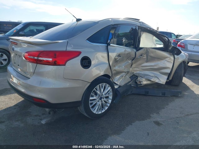 1FADP3J29JL244363 Ford Focus Titanium