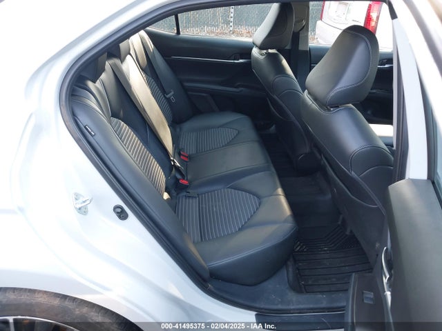 4T1G11AK9NU069671 Toyota CAMRY SE