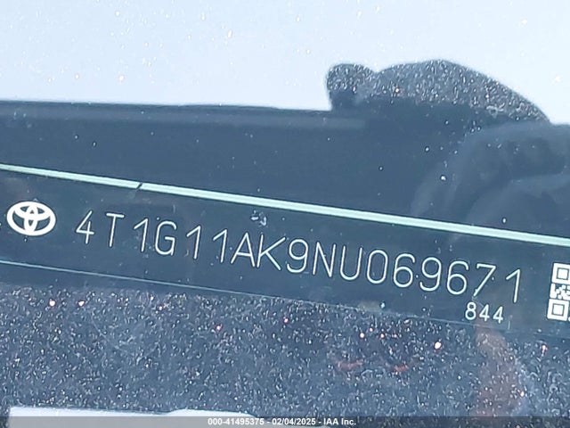 4T1G11AK9NU069671 Toyota CAMRY SE
