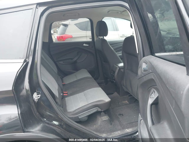 1FMCU0GX6EUC05371 Ford ESCAPE SE