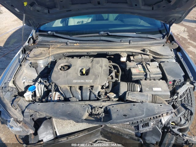 Hyundai ELANTRA SE 2017 KMHD74LF9HU209385 Image 10