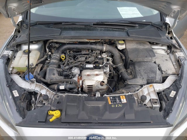 Ford FOCUS SE 2017 1FADP3FE3HL270504 Image 10