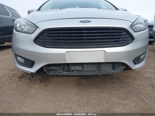 Ford FOCUS SE 2017 1FADP3FE3HL270504 Image 12