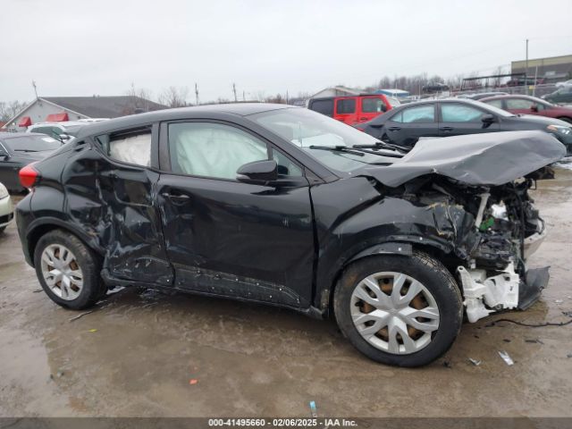 NMTKHMBXXKR080036 Toyota C-HR LE
