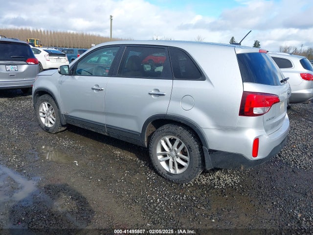 KIA SORENTO LX 2014 5XYKTCA64EG486222 Image 3