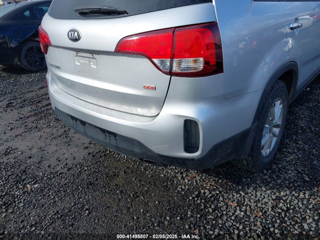 KIA SORENTO LX 2014 5XYKTCA64EG486222 Image 6