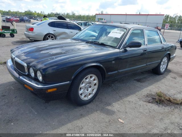 2000 JAGUAR XJ8 SAJDA14C1YLF04600 Photo 1