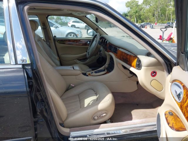 2000 JAGUAR XJ8 SAJDA14C1YLF04600 Photo 4