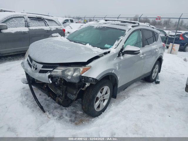 2T3RFREV4EW204463 Toyota Rav4 Xle