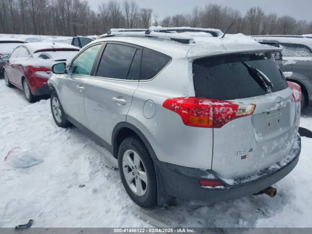 2T3RFREV4EW204463 Toyota Rav4 Xle