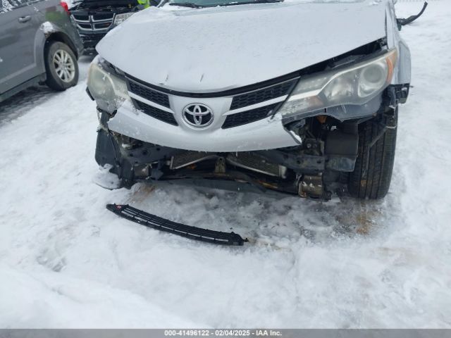 2T3RFREV4EW204463 Toyota Rav4 Xle
