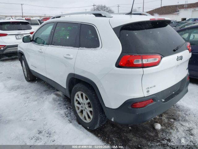1C4PJMCB5HW618794 Jeep Cherokee Latitude 4x4
