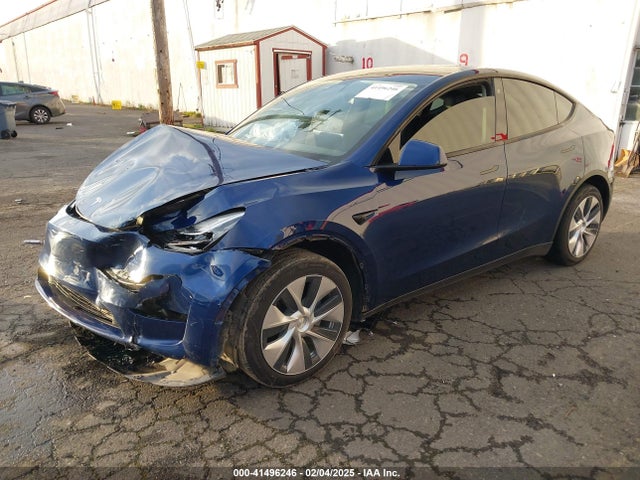 2022 TESLA MODEL Y 7SAYGDEE5NF446490 Photo 1