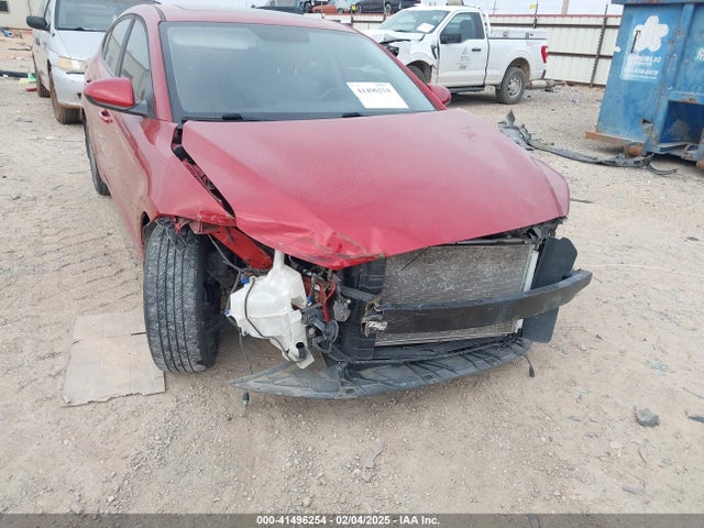 5NPD84LF3JH335033 Hyundai Elantra Value Edition