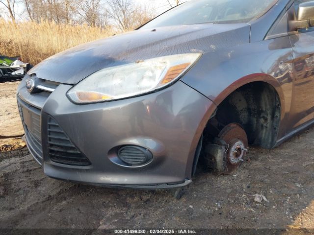 1FADP3F29EL392642 Ford FOCUS SE