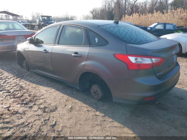 1FADP3F29EL392642 Ford FOCUS SE