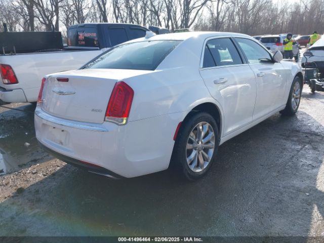 2C3CCARG5GH305269 Chrysler 300 Limited