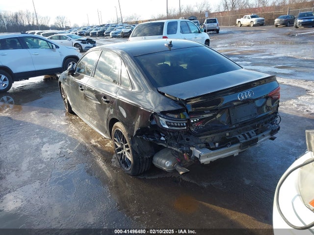 2019 AUDI A4 WAUENAF40KN006942 Photo 2