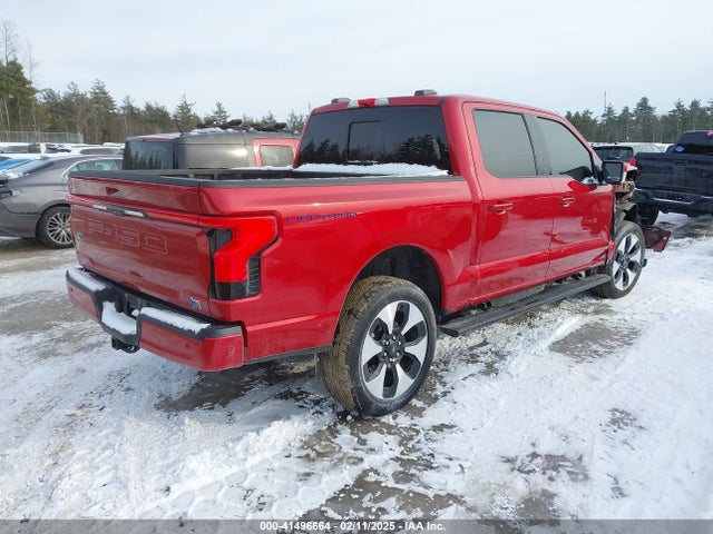 Ford F-150 Lightning Platinum 2023 1FT6W1EV2PWG16485 Image 4