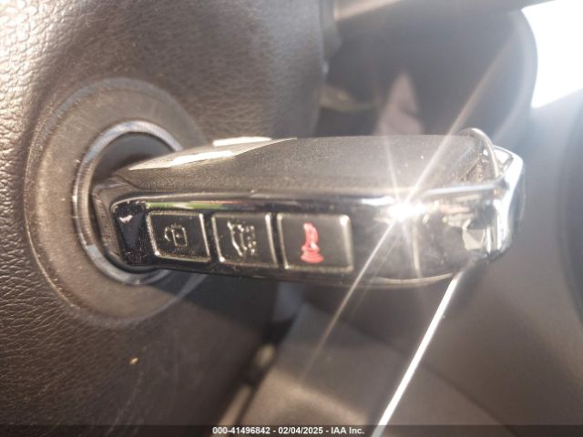 KNDJ23AU7L7108564 KIA Soul X-line