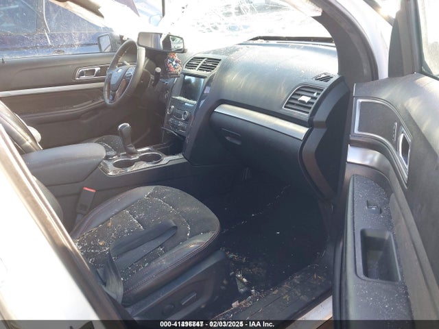 Ford EXPLORER XLT 2019 1FM5K8D89KGA95422 Image 5