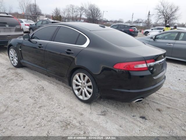 2010 JAGUAR XF SAJWA0GB3ALR68805 Photo 2