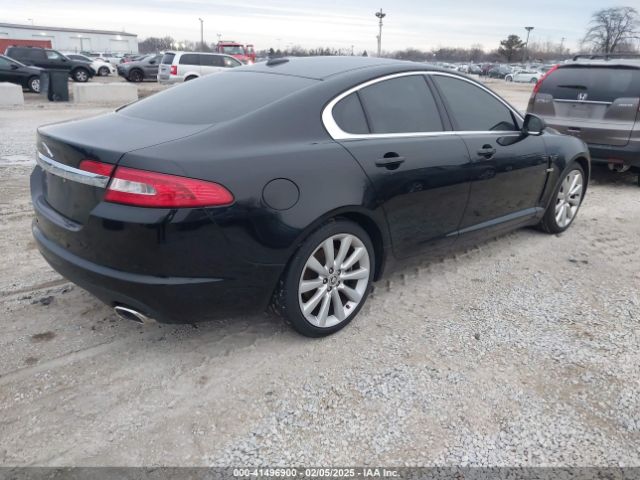 2010 JAGUAR XF SAJWA0GB3ALR68805 Photo 3
