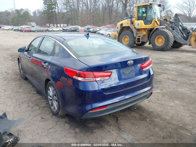 5XXGT4L38HG127592 KIA Optima Lx