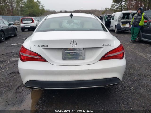 WDDSJ4GB8KN763867 Mercedes-Benz CLA 250 4MATIC