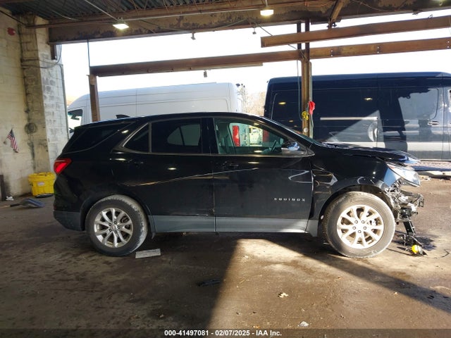 Chevrolet EQUINOX LT 2019 2GNAXUEV6K6198824 Image 13