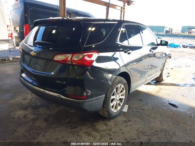 Chevrolet EQUINOX LT 2019 2GNAXUEV6K6198824 Image 4