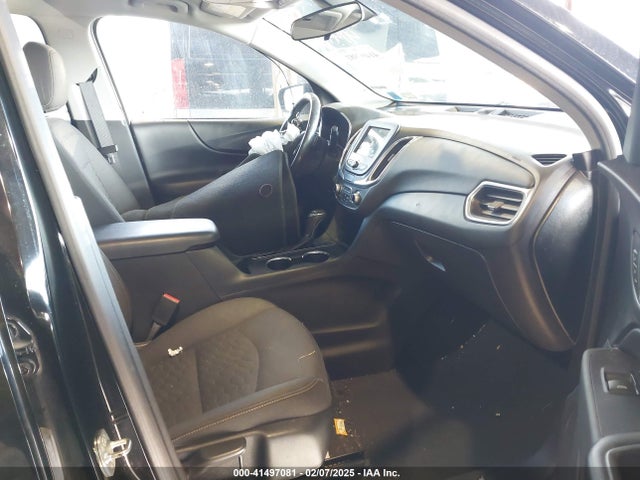 Chevrolet EQUINOX LT 2019 2GNAXUEV6K6198824 Image 5