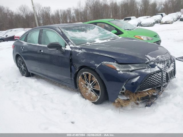 4T1GZ1FB8NU078220 auction archive image